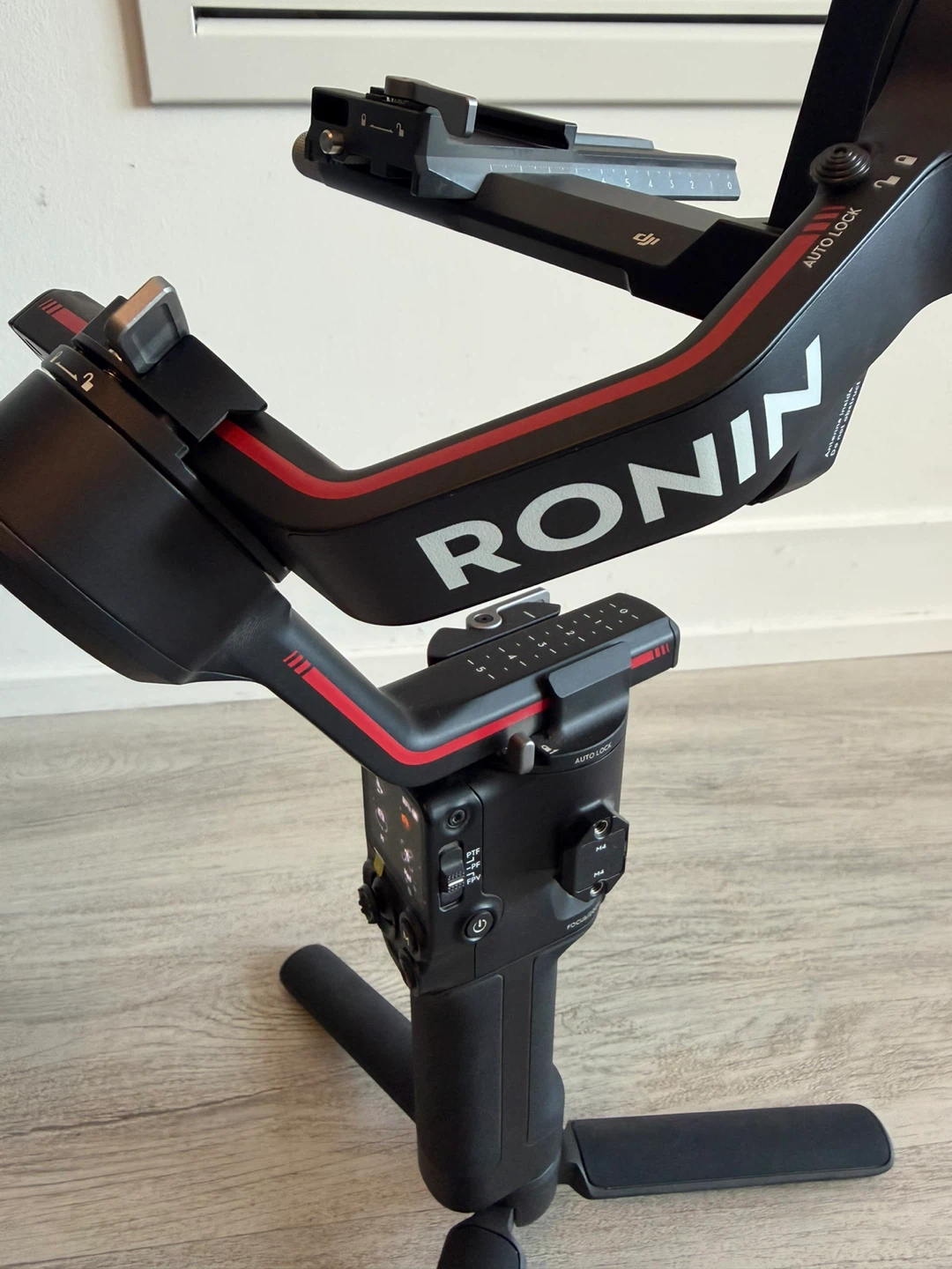 DJI RS 3 Gimbal - photo 3