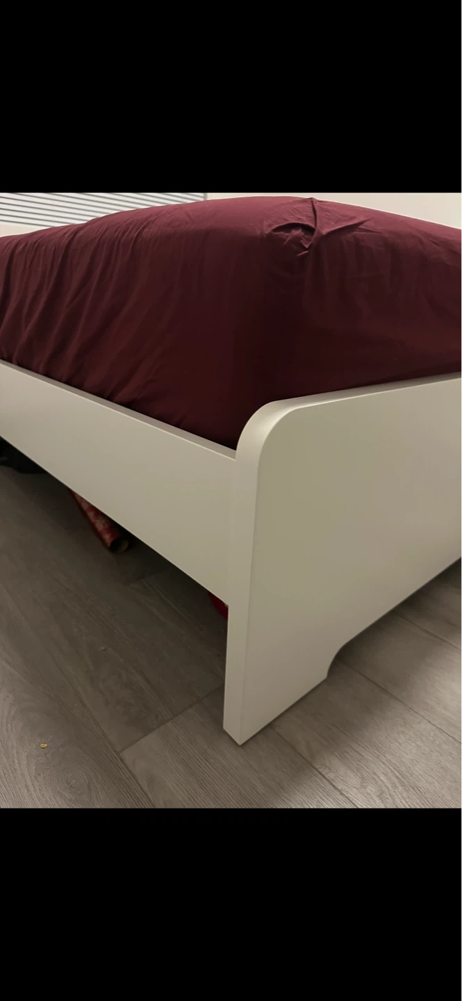 White Queen bed frame *FREE DELIVERY - photo 2