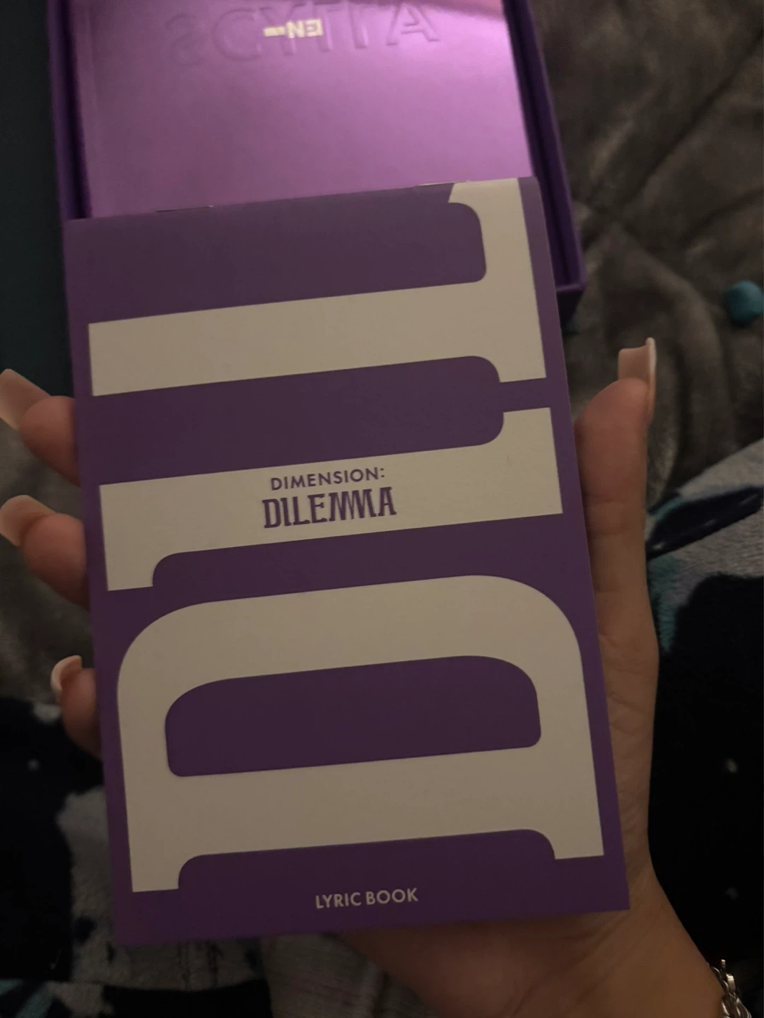 ENHYPEN DIMENSION: DILLEMA Lyric Book and Photobooks - photo 2
