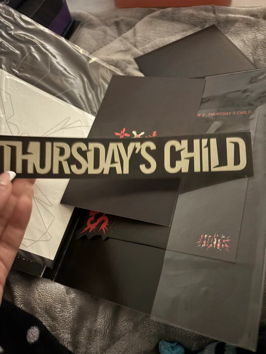 TOMORROW X TOGETHER - Minisode 2: Thursday's Child Album - photo 4