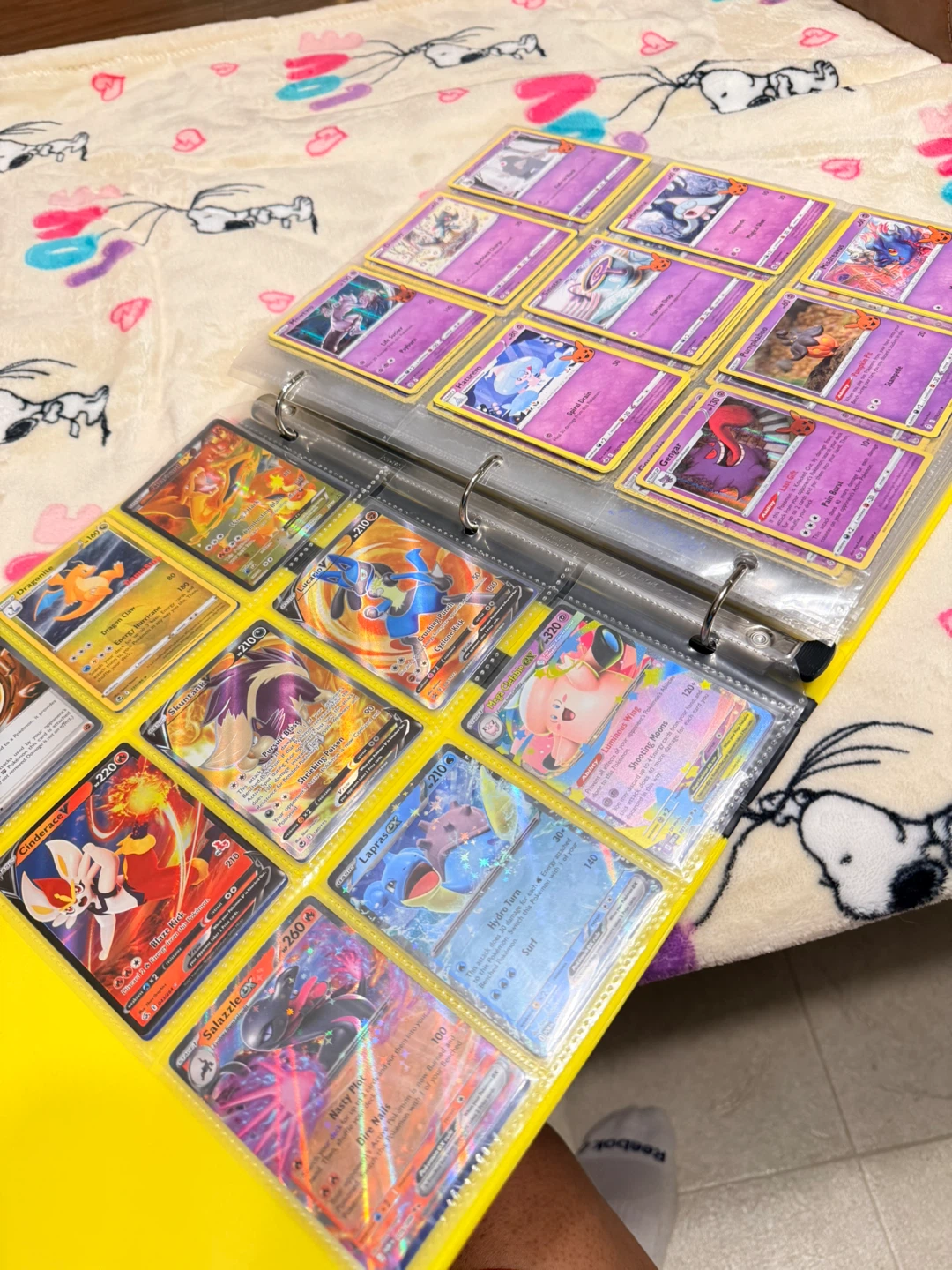 Pokémon Trading Card Binder Full of Cards - photo 2