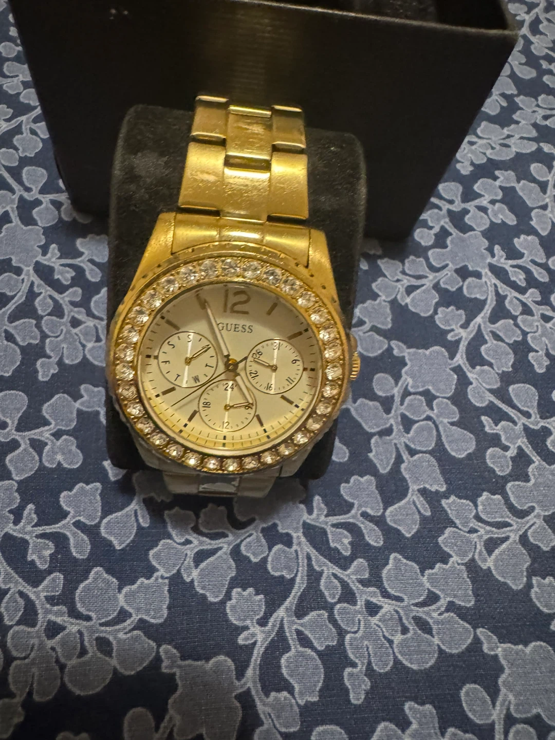 Gold Guess Watch with Crystal Bezel - photo 5