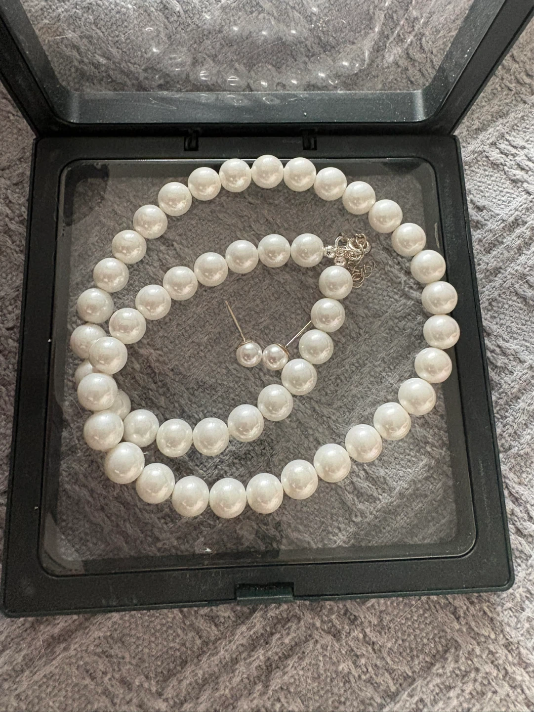 Pearl Necklace and Earring Set