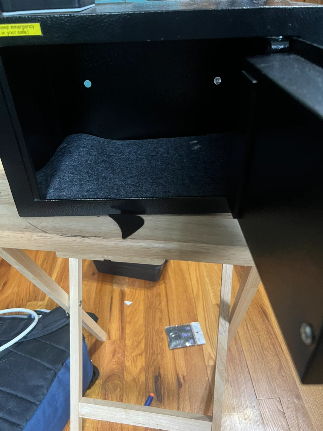 Black Digital Safe with Keys - photo 5