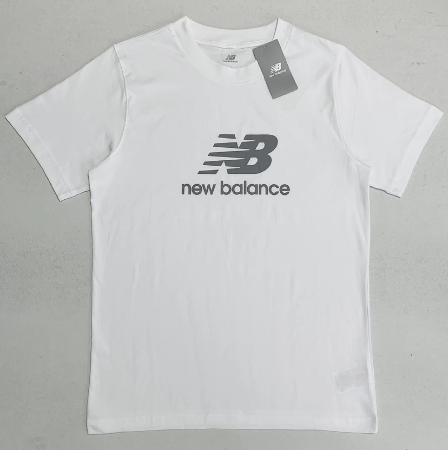 New Balance T-Shirt Size M/L/XL Crewneck Graphic Tee NEW - photo 2