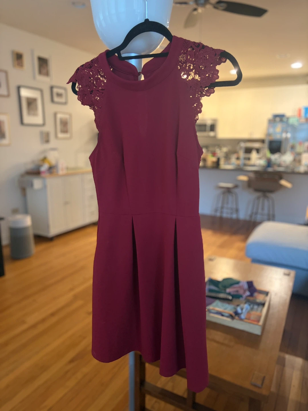 Red cocktail dress - photo 2