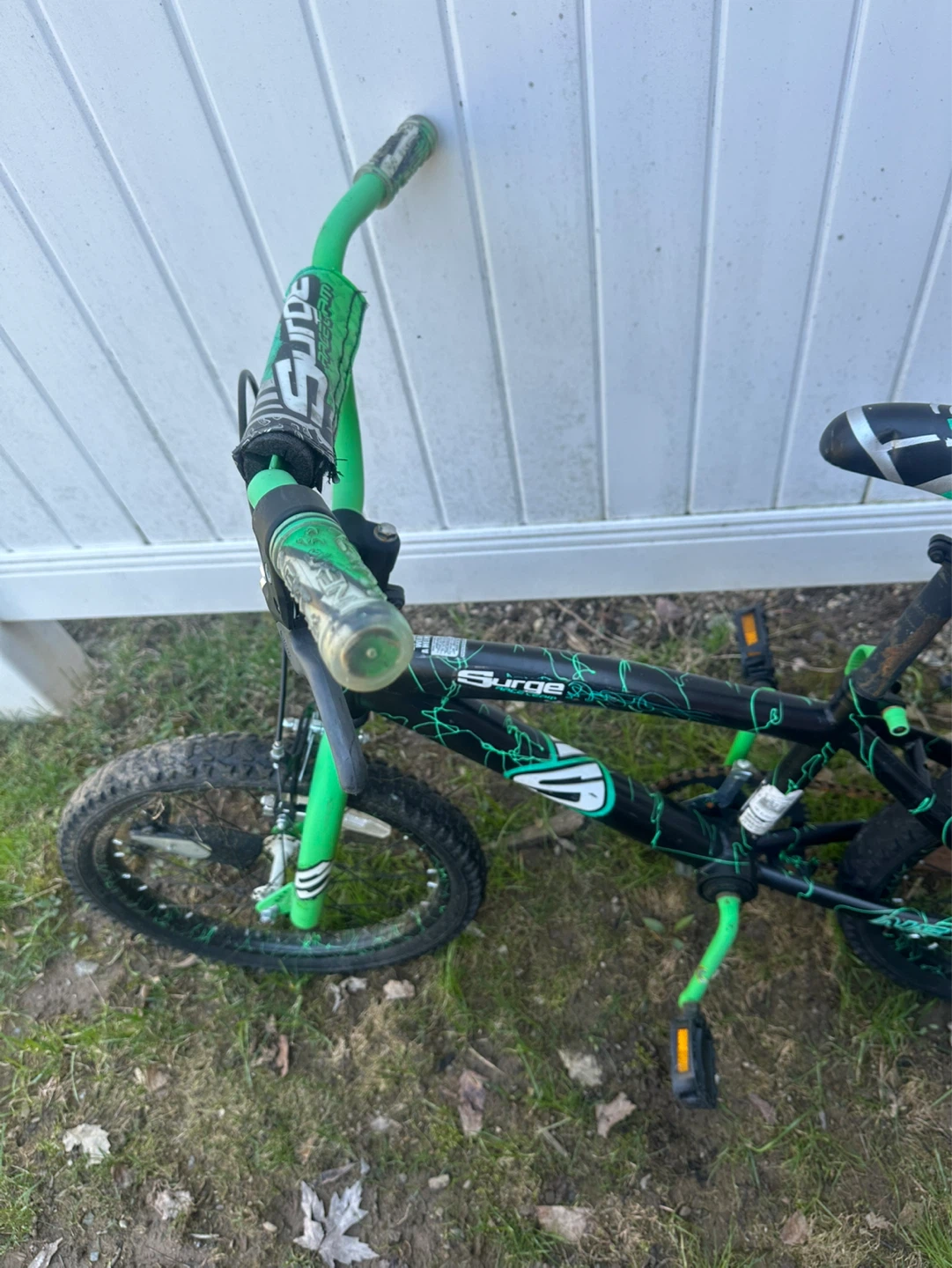 NEXT Surge BMX Bike - photo 4