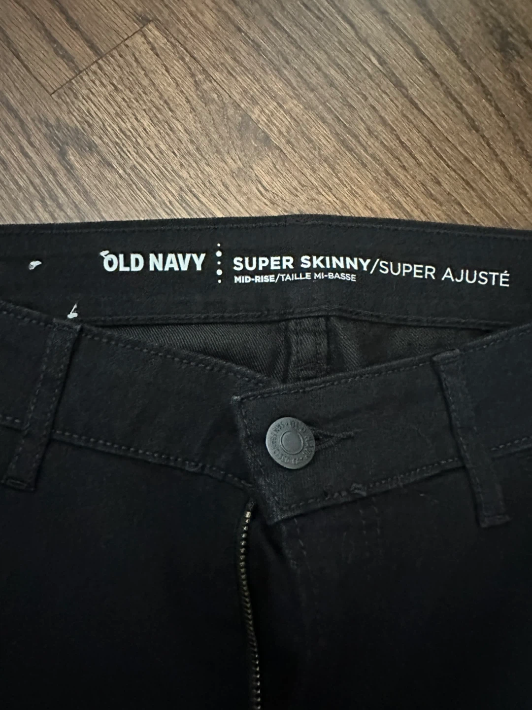 Old Navy Super Skinny Black Jeans Size 8 Regular - photo 3