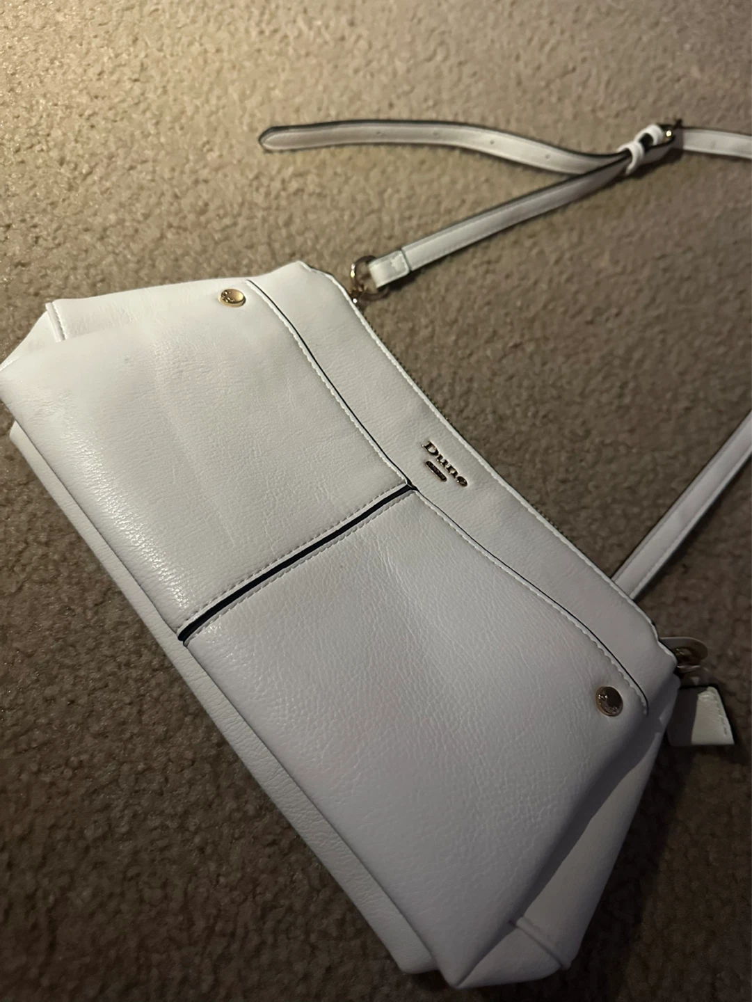 White Dune London Shoulder Bag