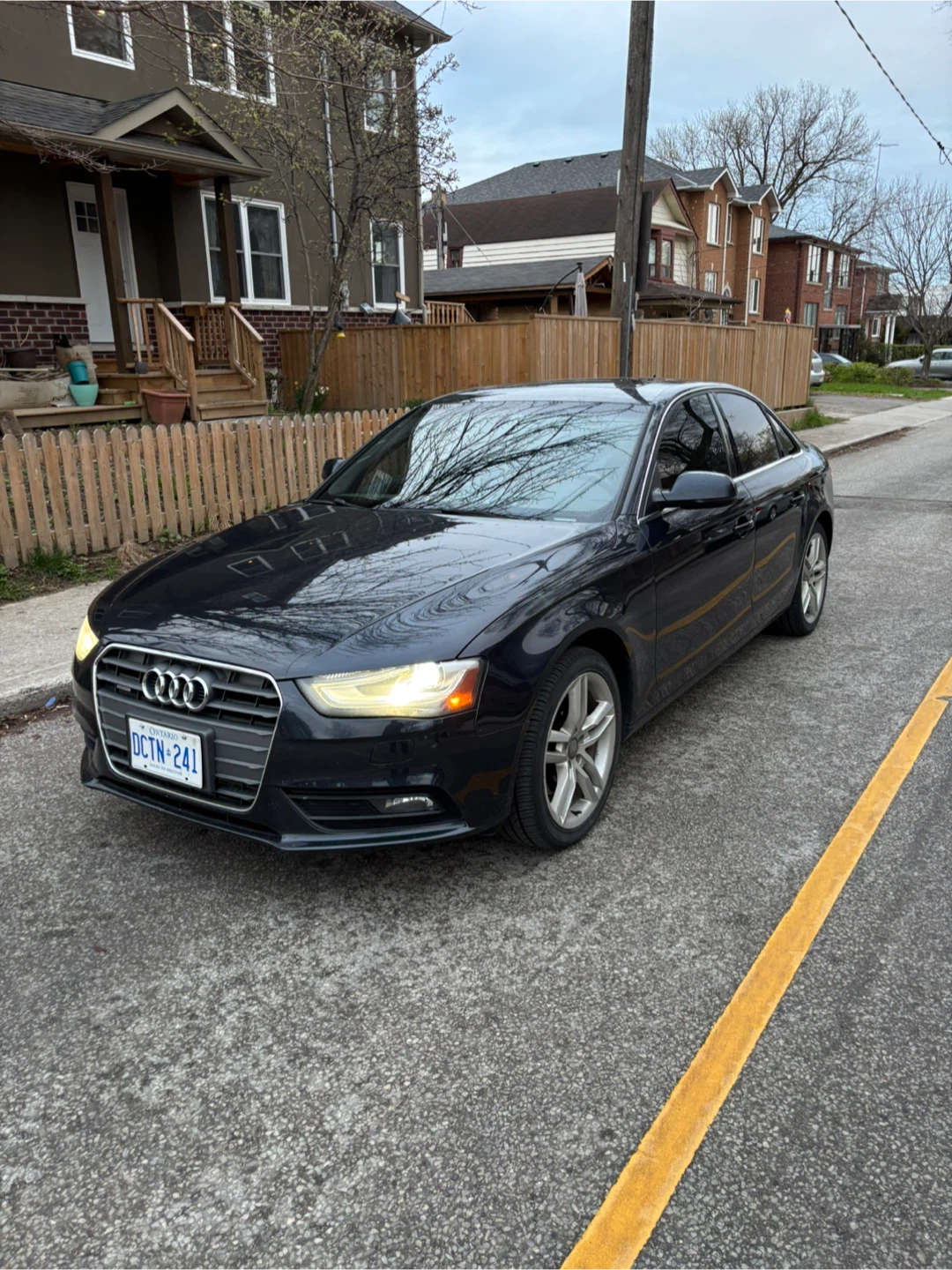 Audi A4 2.0T Sedan