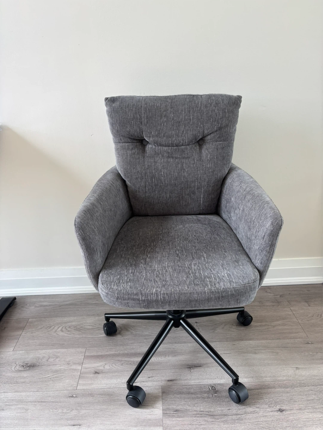Structube Grey Fabric Office Chair with Wheels - photo 2