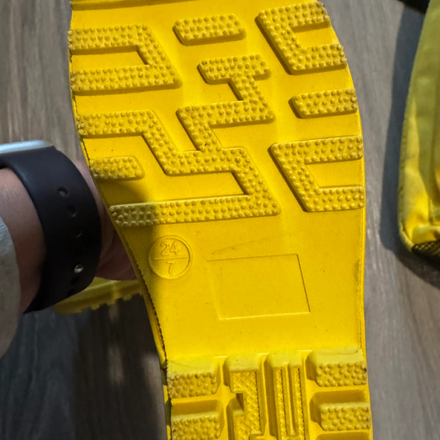 GUC GUC H&M Pokemon Kids Rain Boots (Size 7 & 8.5) - photo 2