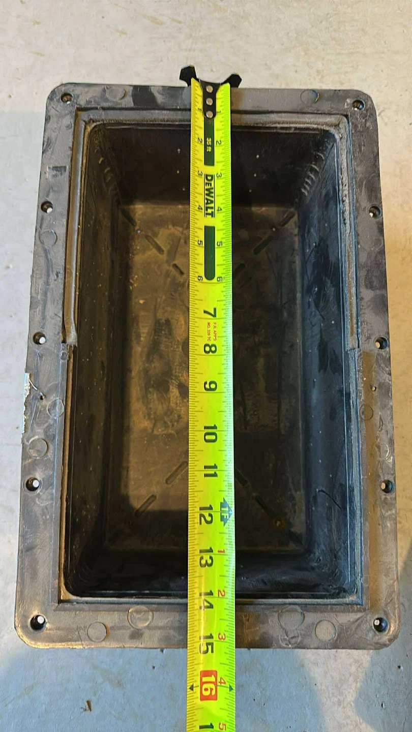 RV Battery box with Hose - photo 3