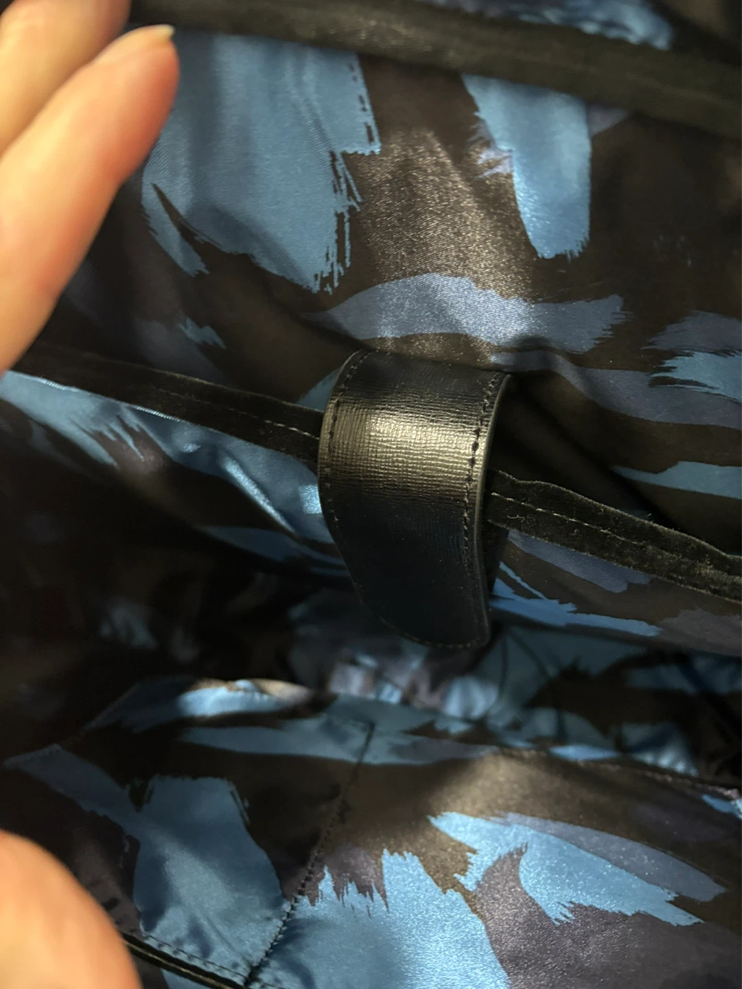 Ted Baker Black Leather Messenger Bag - photo 3