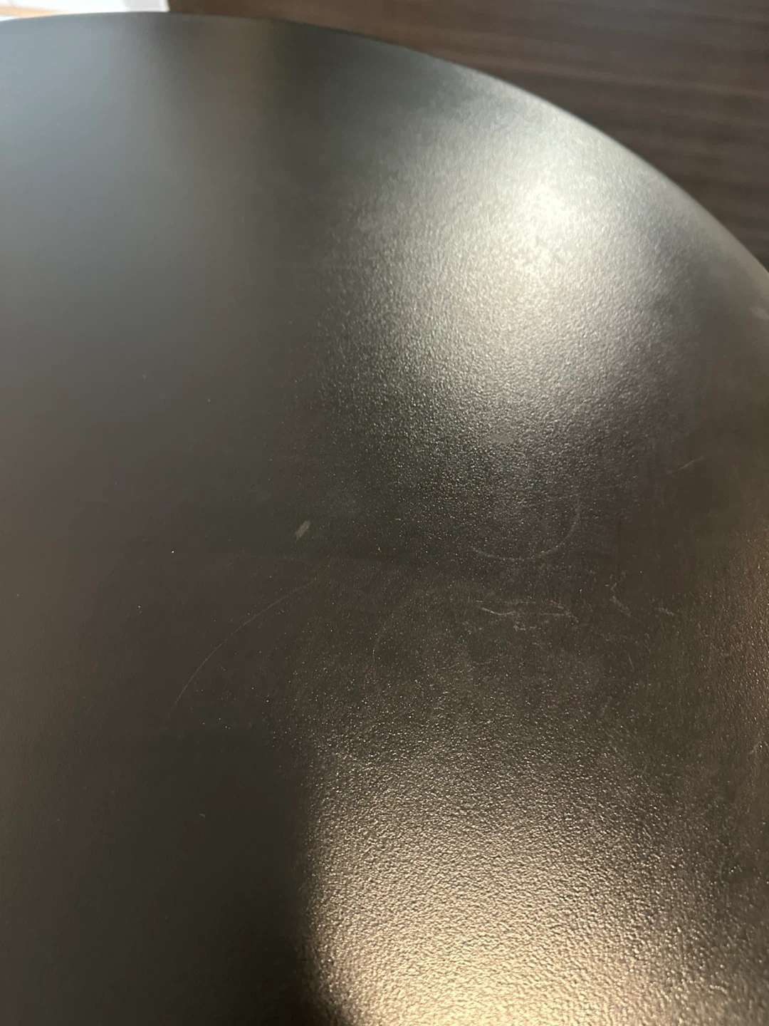 Black Round Pedestal Table - photo 4