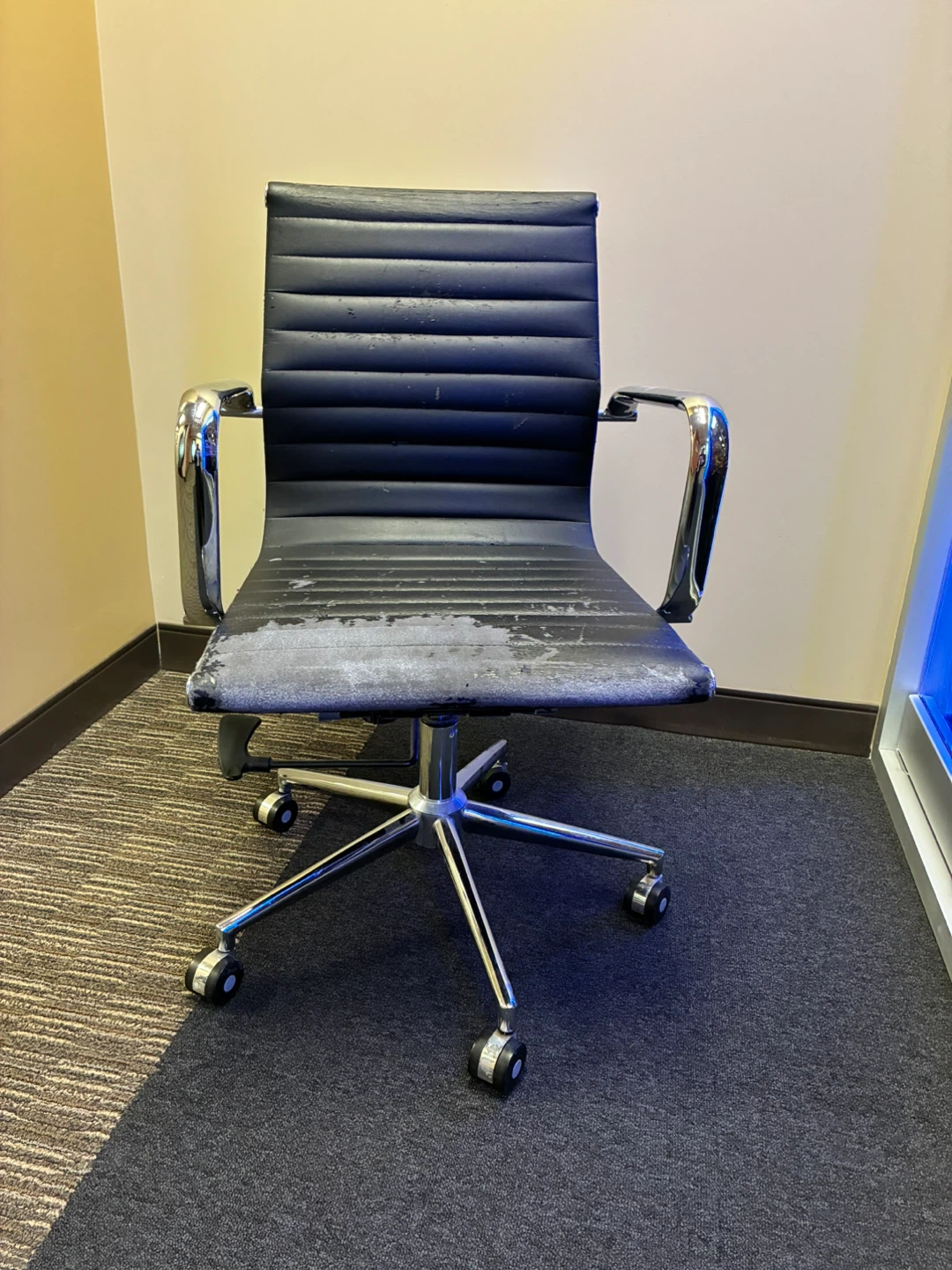 Black Office Chair - Some Wear on Seat - photo 2