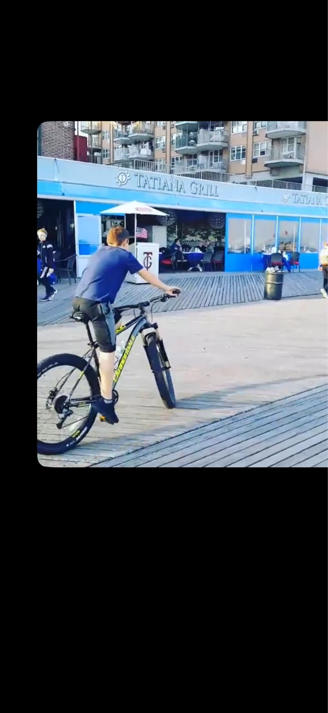 Cannondale Mountain Bike