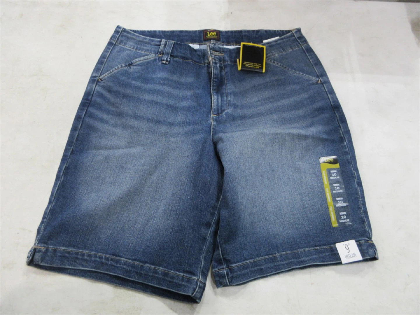 Lee Women's Shorts - Assorted Colours and Sizes - photo 2