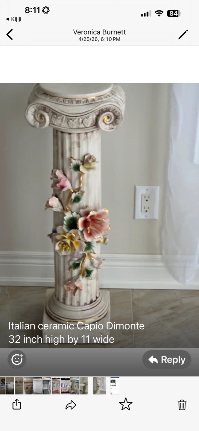 Capio Dimonte Italian Ceramic Pedestal Stand