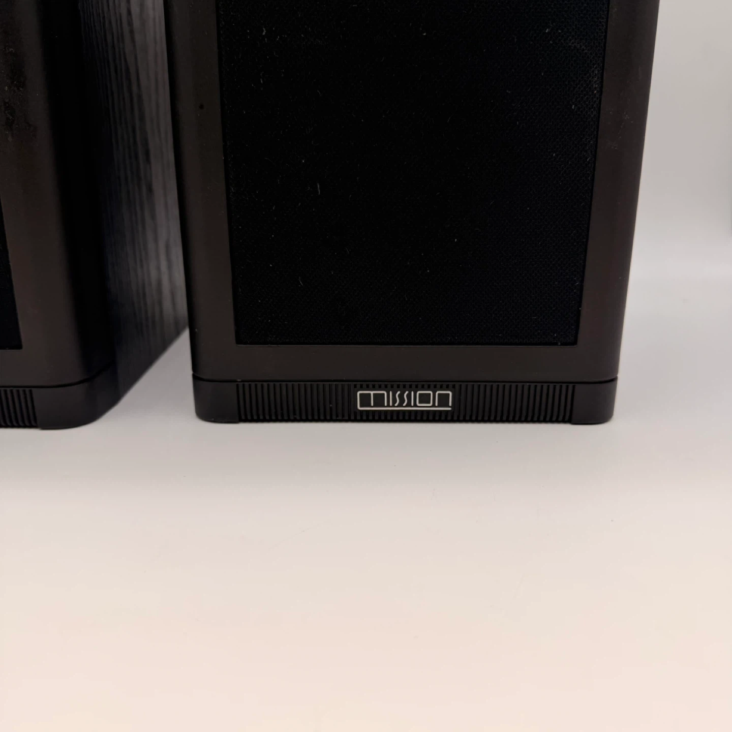 Mission 760 Bookshelf Speakers Pair Made in England - photo 3