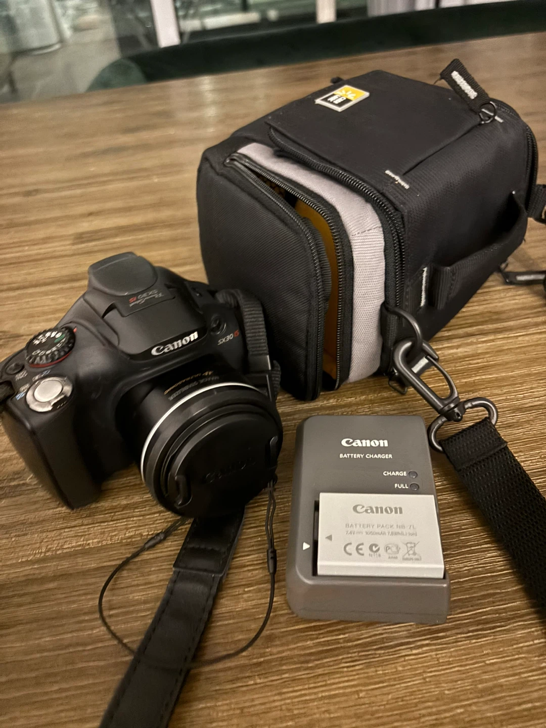 Canon PowerShot SX30 IS Digital Camera