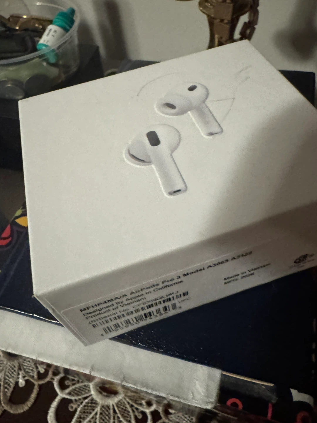 Apple AirPods Pro 3rd Gen (MFHP4AM/A)