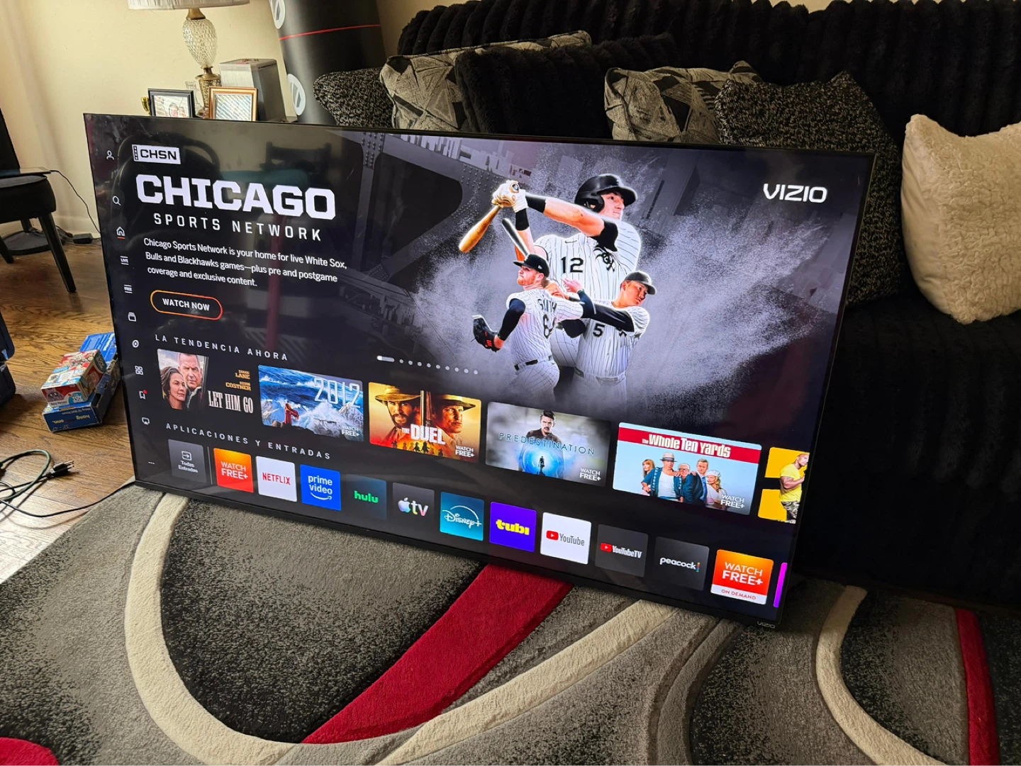 VIZIO Smart TV