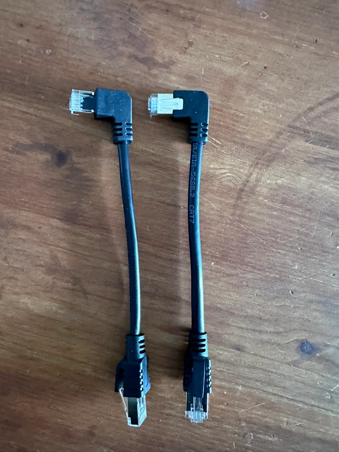 2x 90 Degree Angled CAT 7 Ethernet Cables