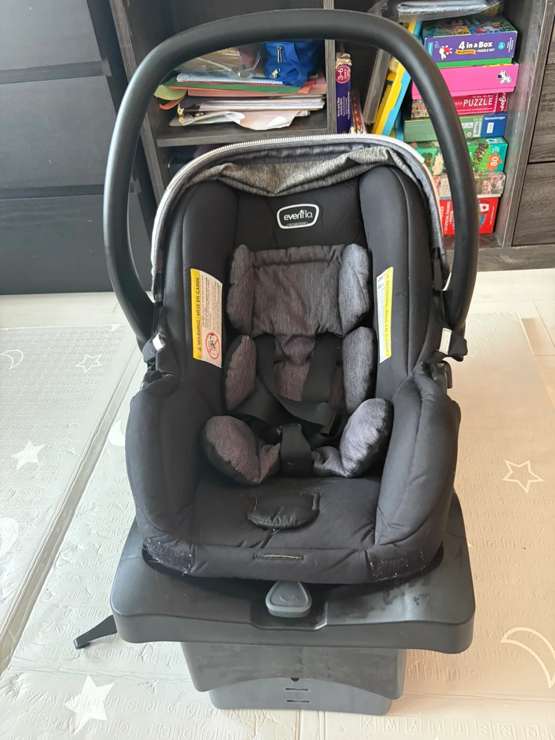 Evenflo LiteMax 35 Infant Car Seat
