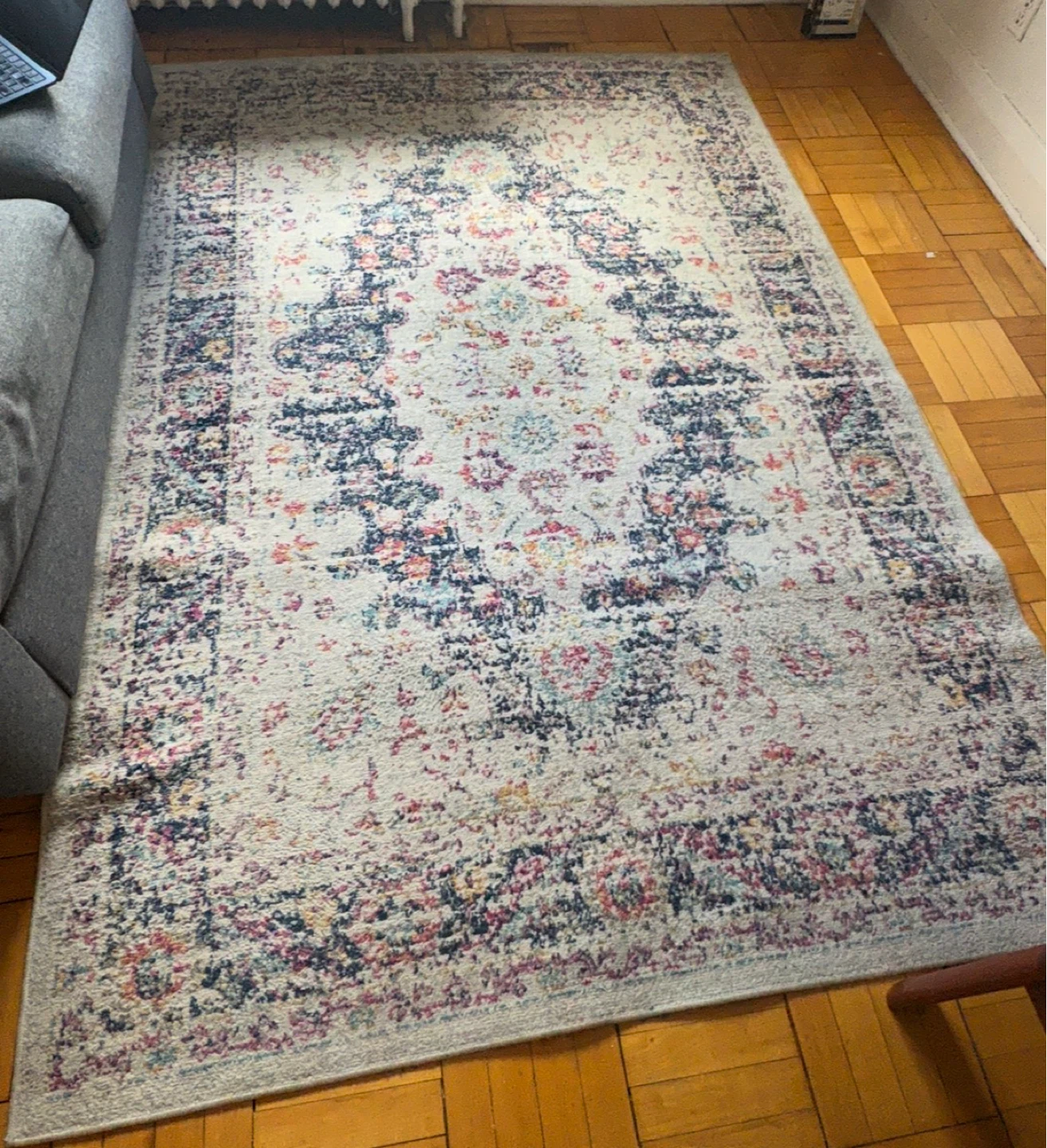Surya Area Rug - 160x230 / 5"3 x 7"6