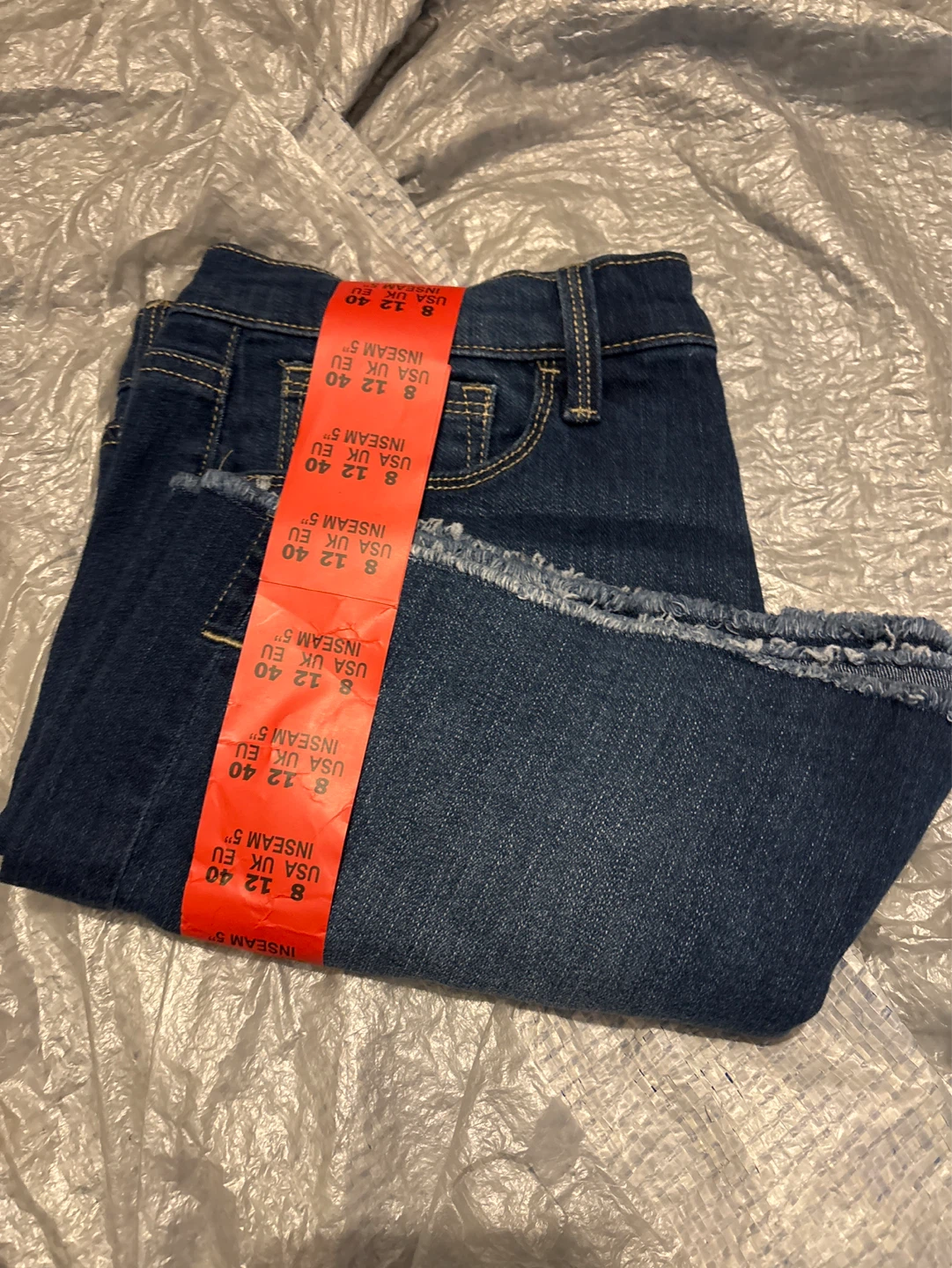 Jessica Simpson High Rise Relaxed Fit Denim Short Size 8 - photo 2