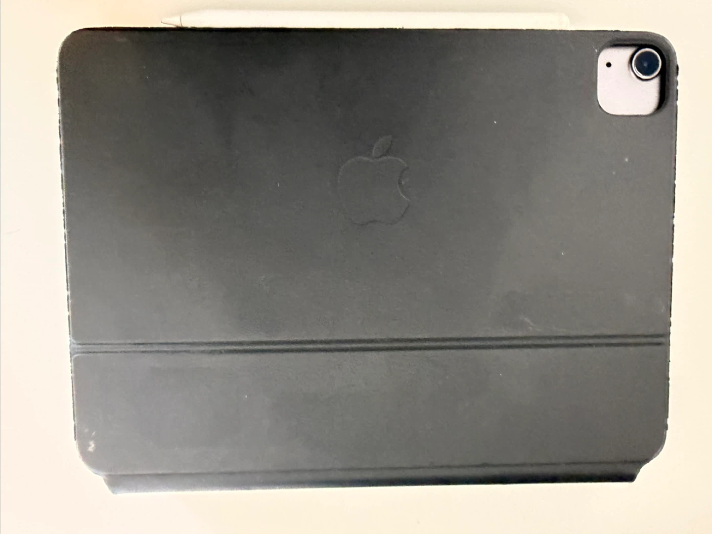 Bundled Apple iPad Air (5th Gen) 256 GB + Pencil + keyboard - photo 4