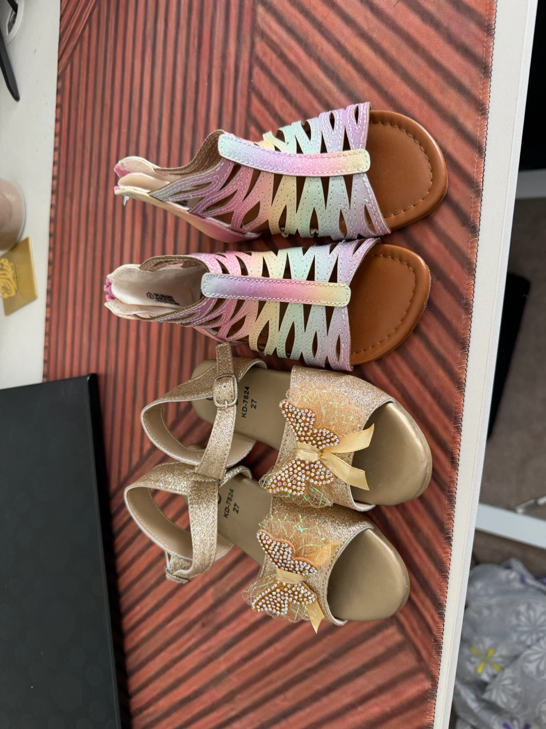 New Girls’ Sandals - photo 3