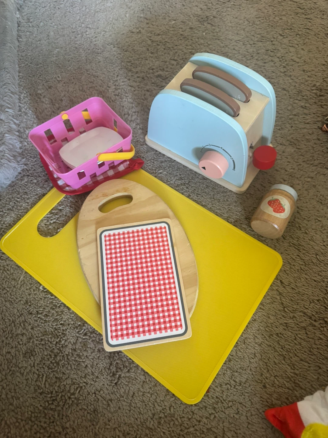 Kid's Play Kitchen with Accessories - photo 3