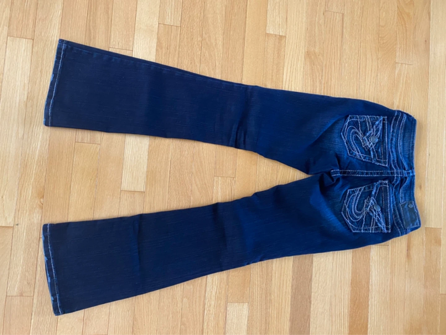 Silver Jeans Co. Suki Surplus W25/L30 Flare Jeans - photo 2
