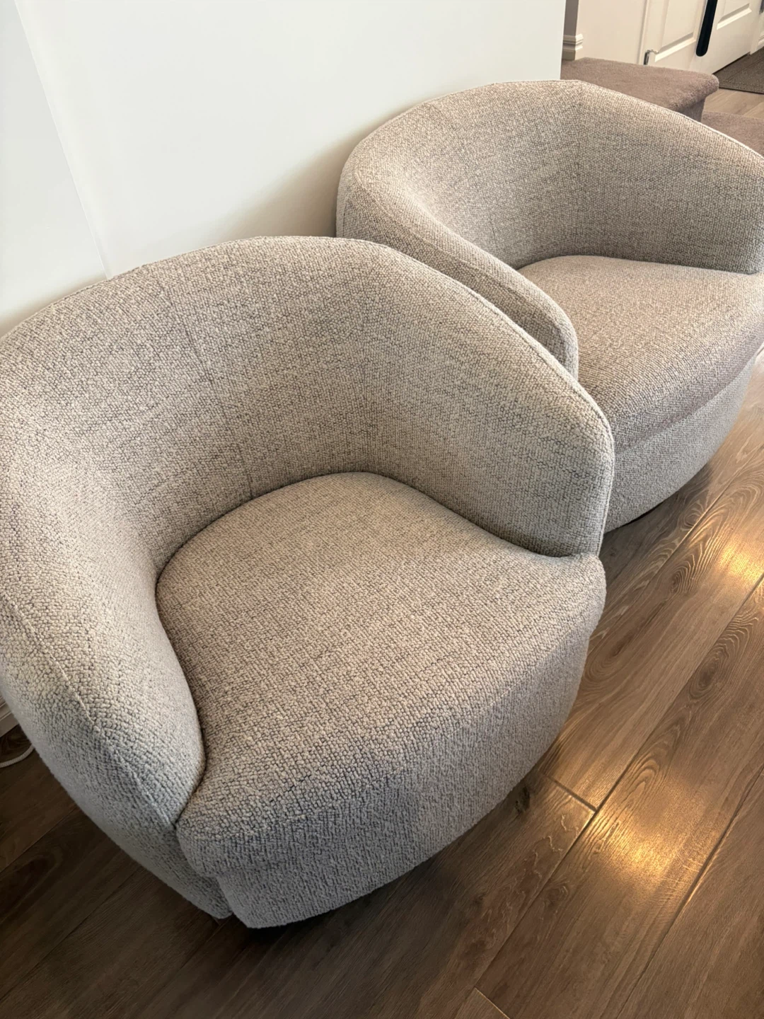 modern accent swivel chairs