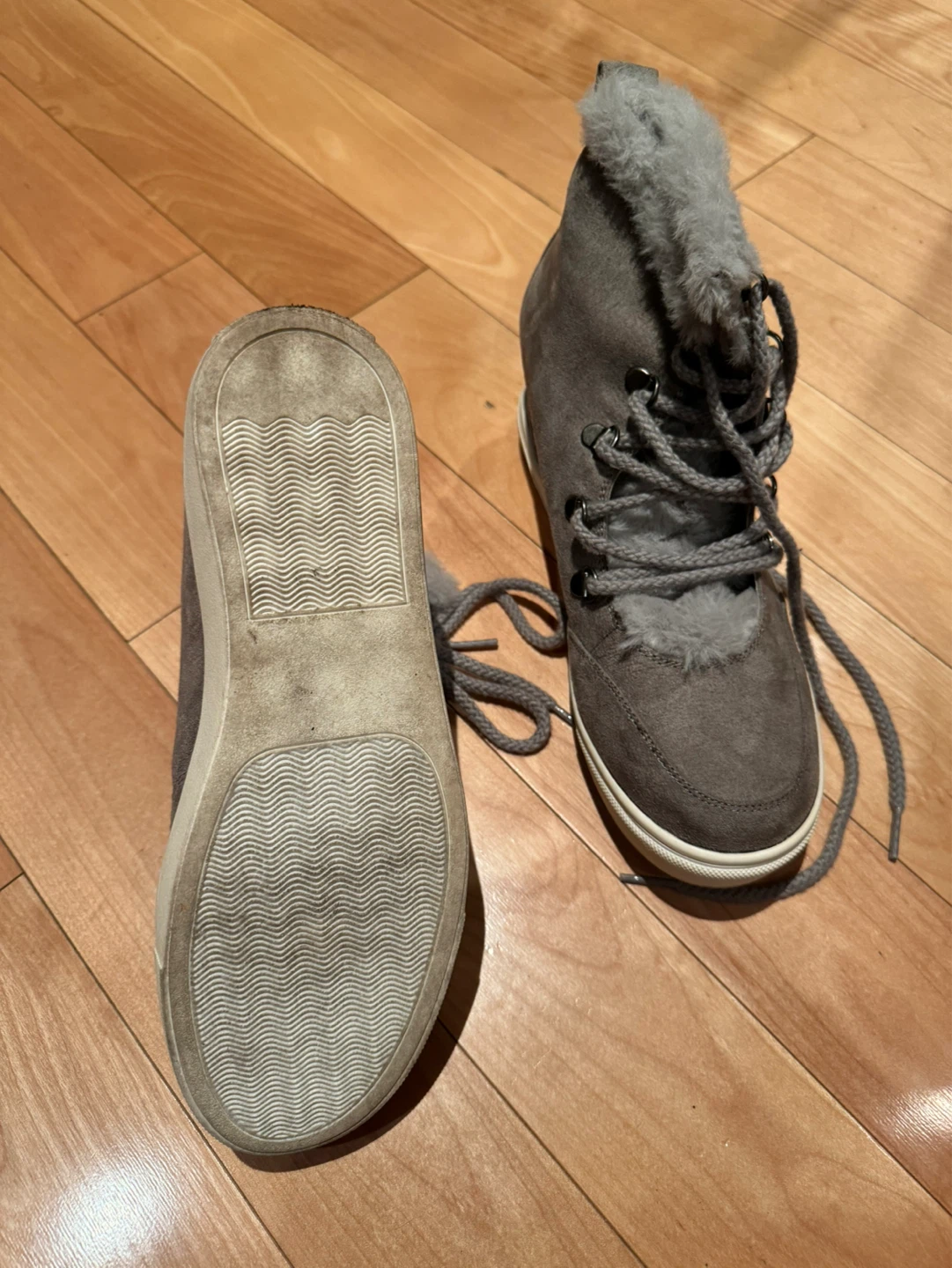 Women's Gray Faux Fur Lined High-Top Sneakers - photo 3