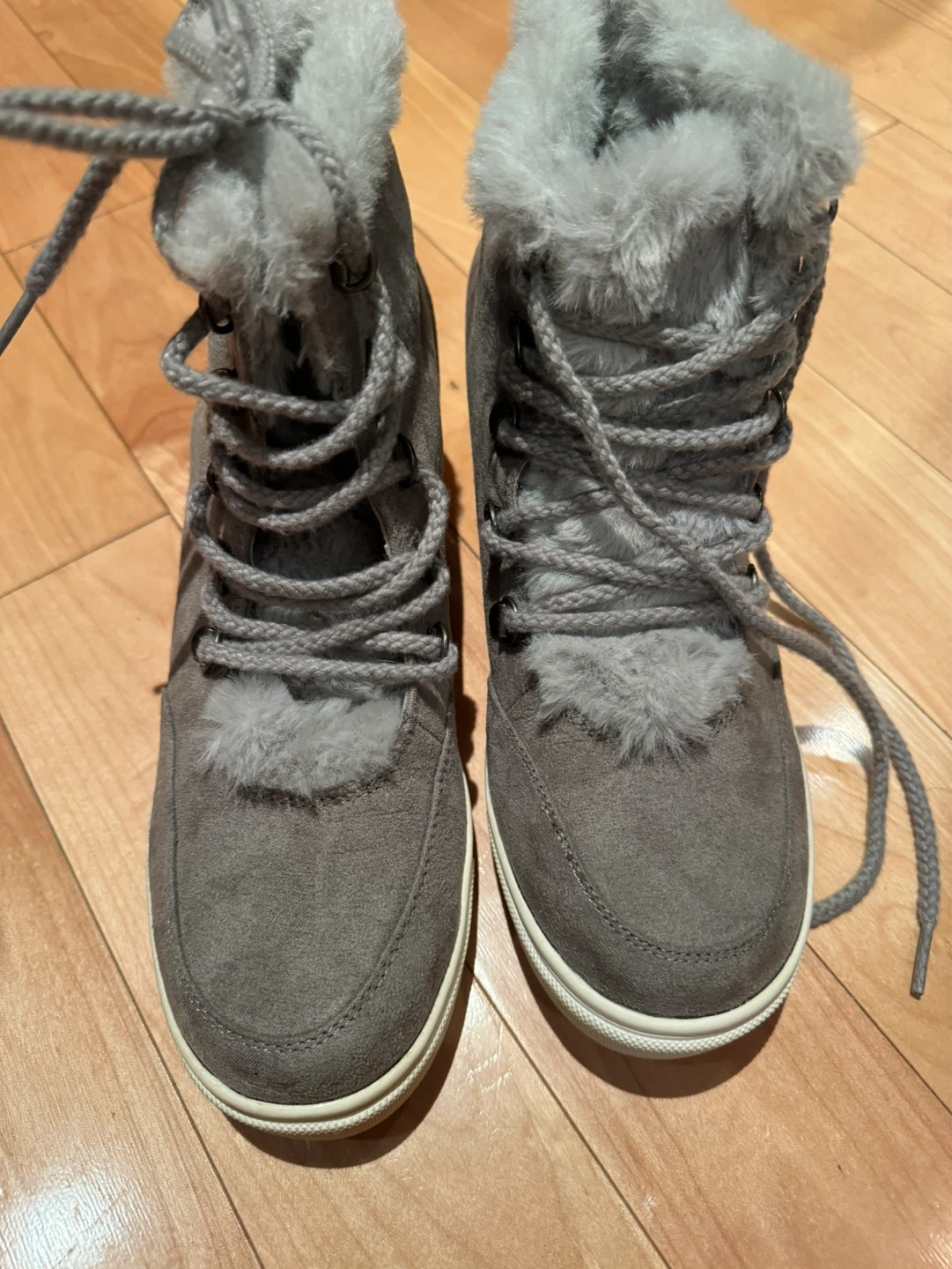 Women's Gray Faux Fur Lined High-Top Sneakers