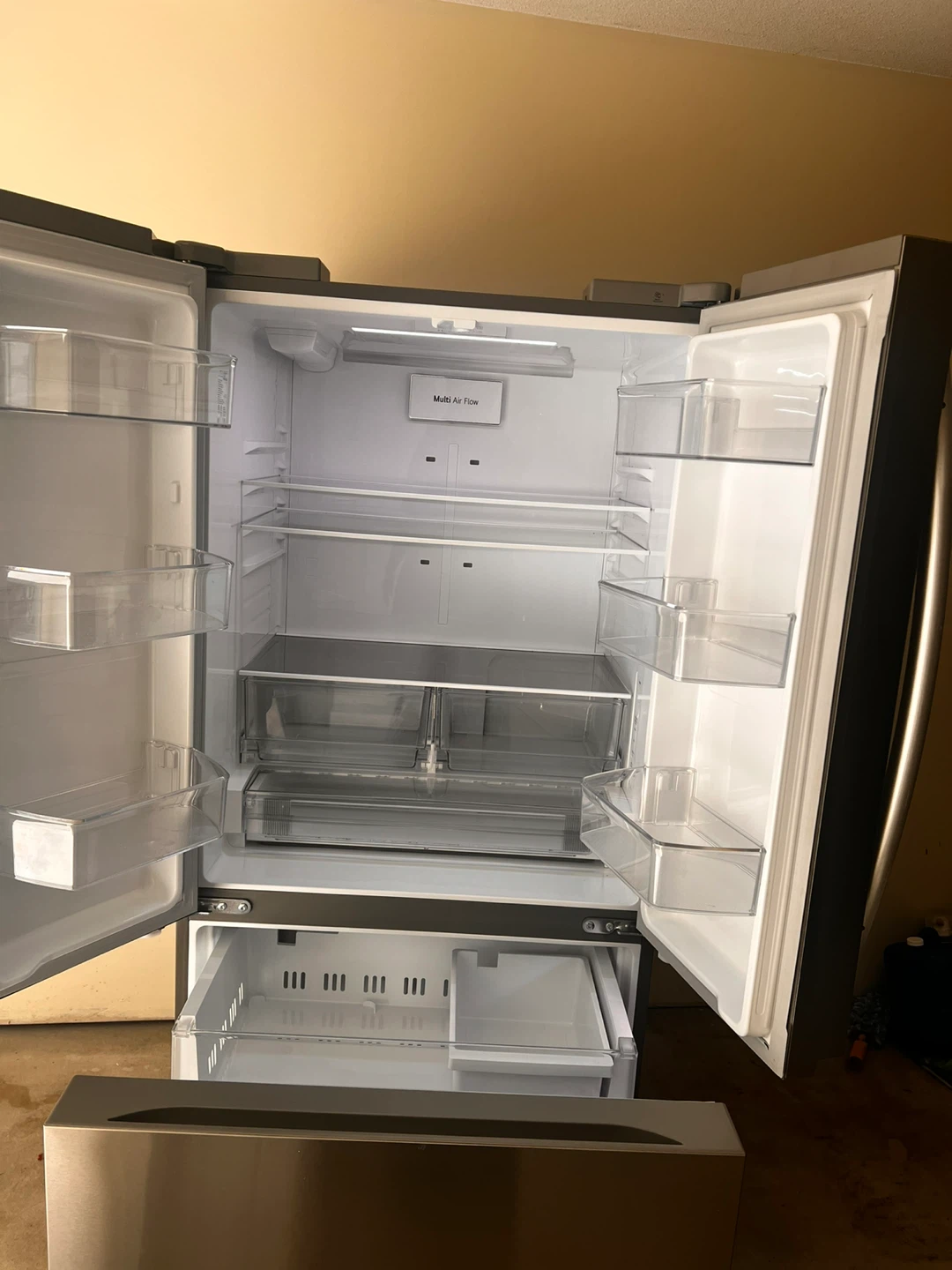 LG Stainless Steel French Door Refrigerator - photo 4