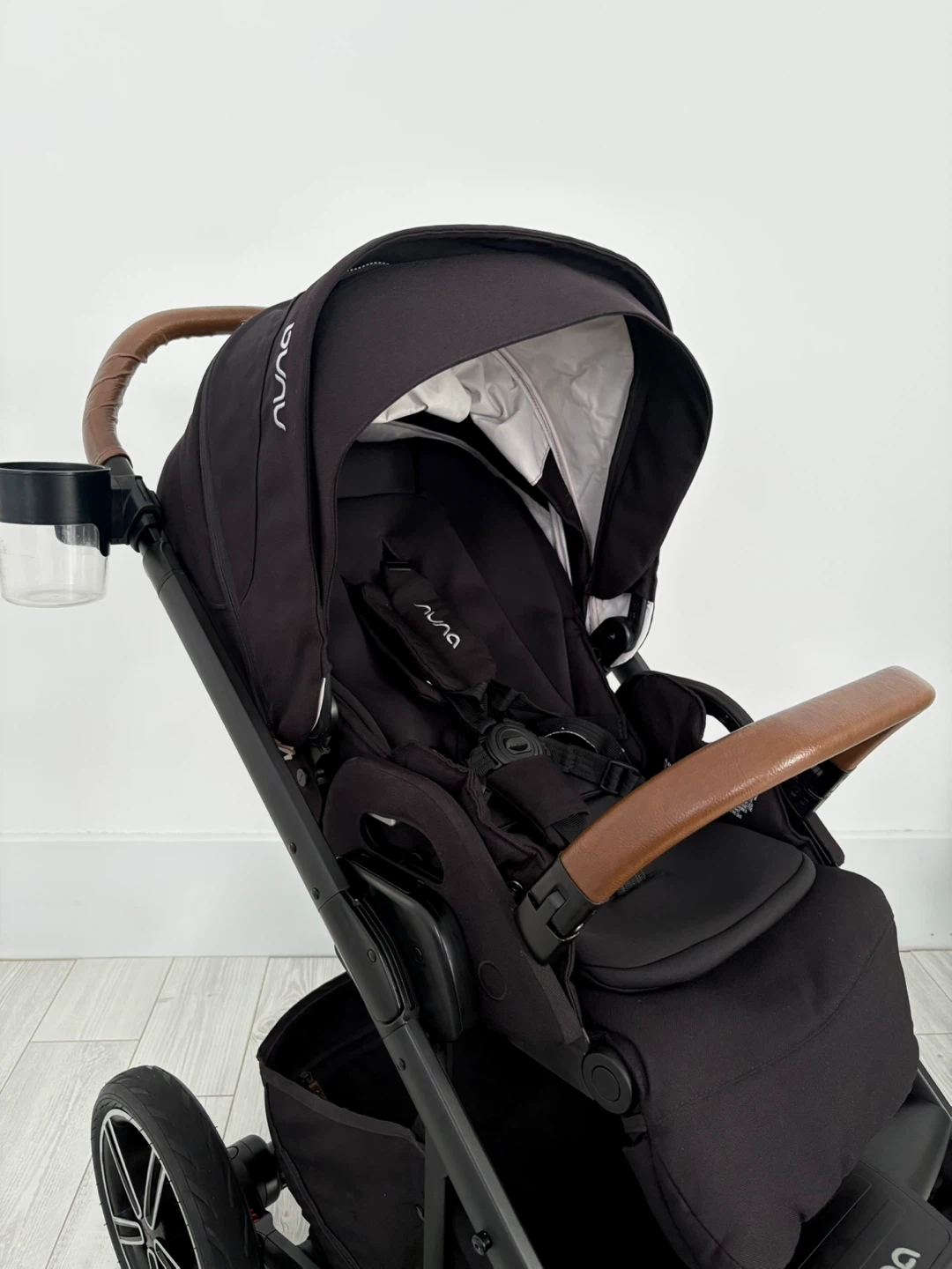 NUNA MIXX NEXT STROLLER WITH ACCESSORIES ! - photo 5