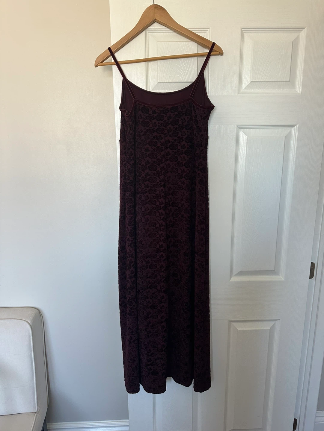 Jacob Floral Velvet Burgundy Slip Dress - photo 2