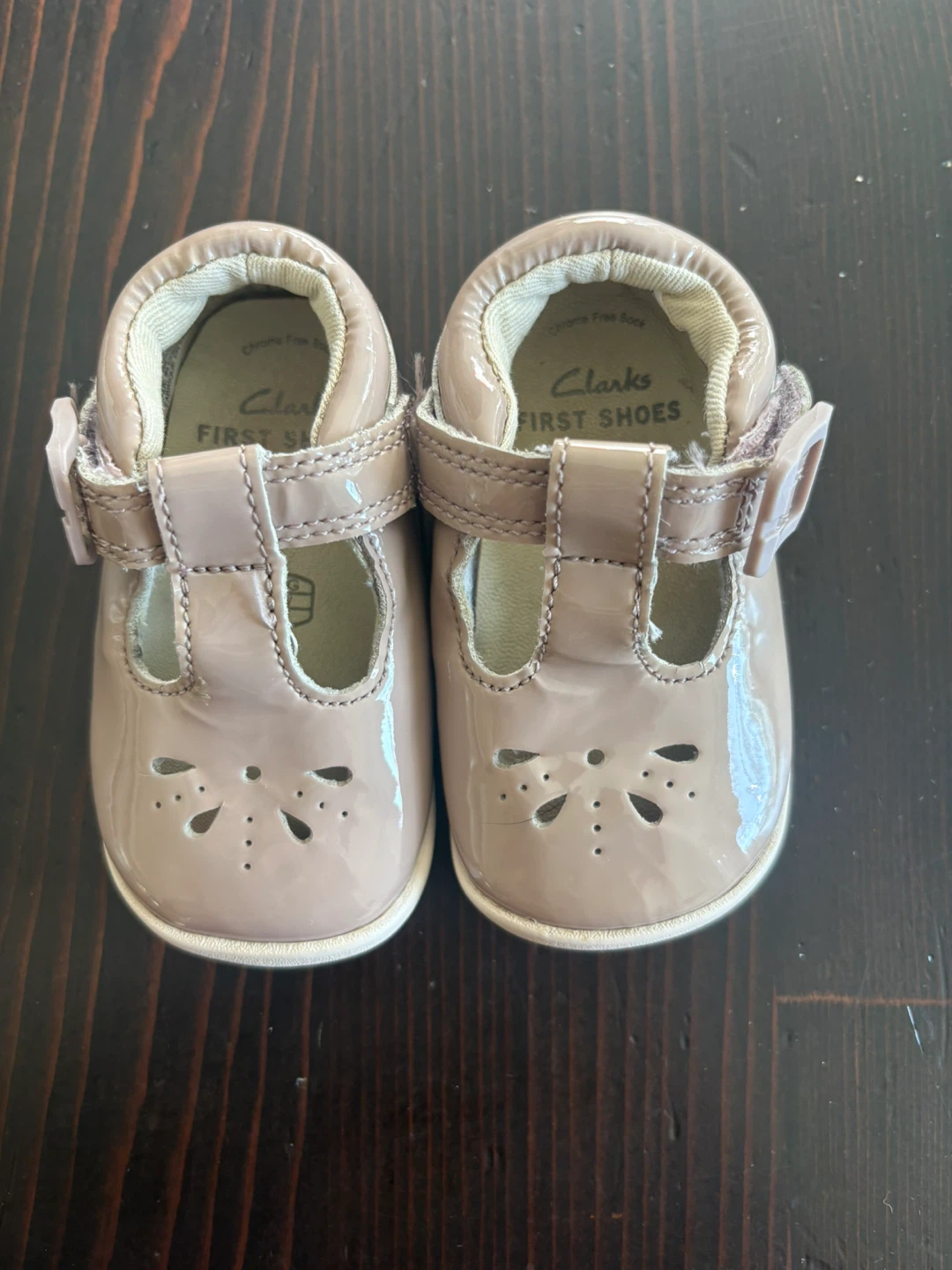 Clarks First Shoes Baby Girls Patent Pink Size 2.5G