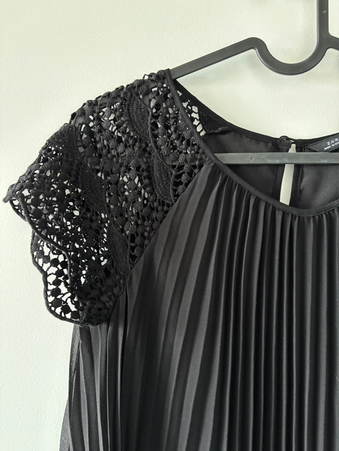 Black Pleated Dress - Zara - XS - photo 2