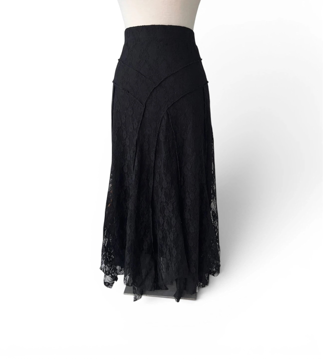 Black Lace Skirt (size large) - photo 2