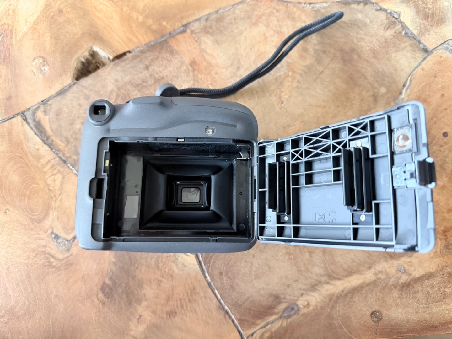 Fujifilm Instax Mini 11 Instant Camera - photo 5