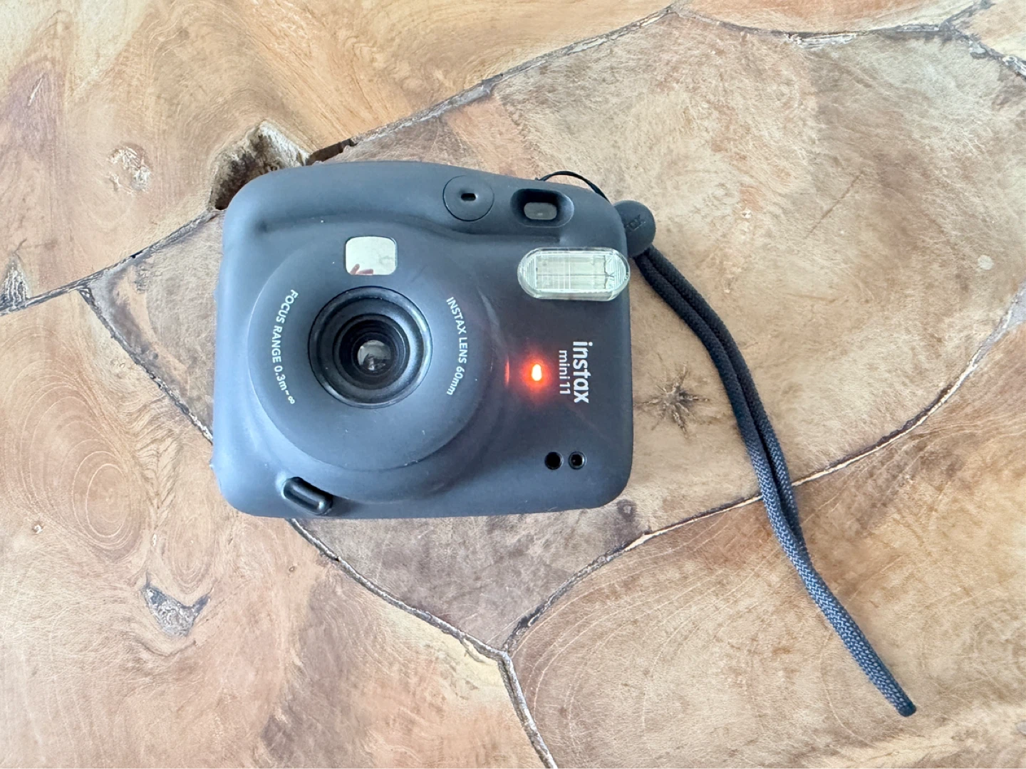 Fujifilm Instax Mini 11 Instant Camera - photo 2