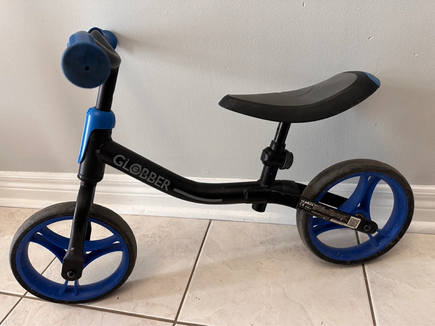 Globber Balance Bike - Black/Blue - photo 2