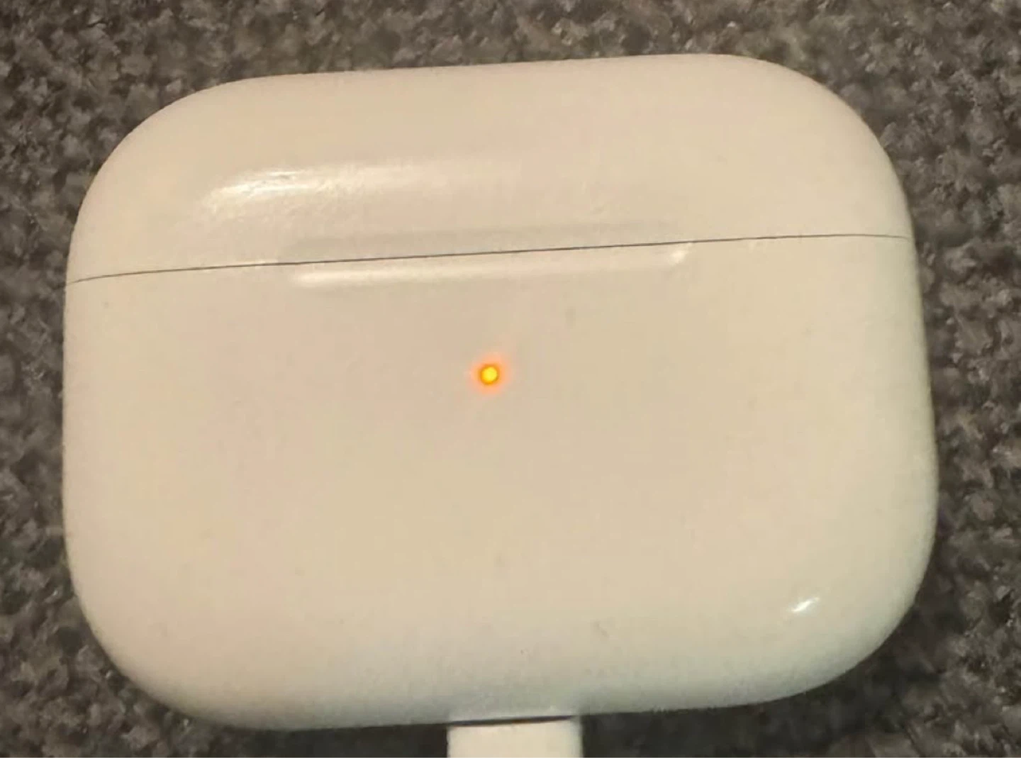 Apple AirPods Pro (1st Gen) with Charging Case - photo 3