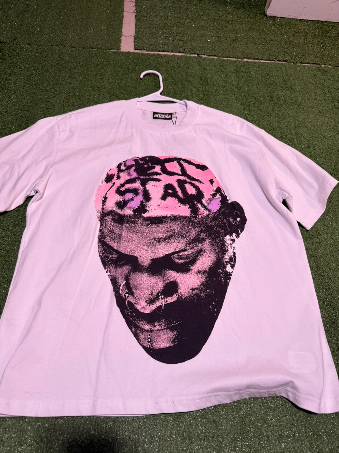 Hellstar White/Pink Graphic Tee – Size M