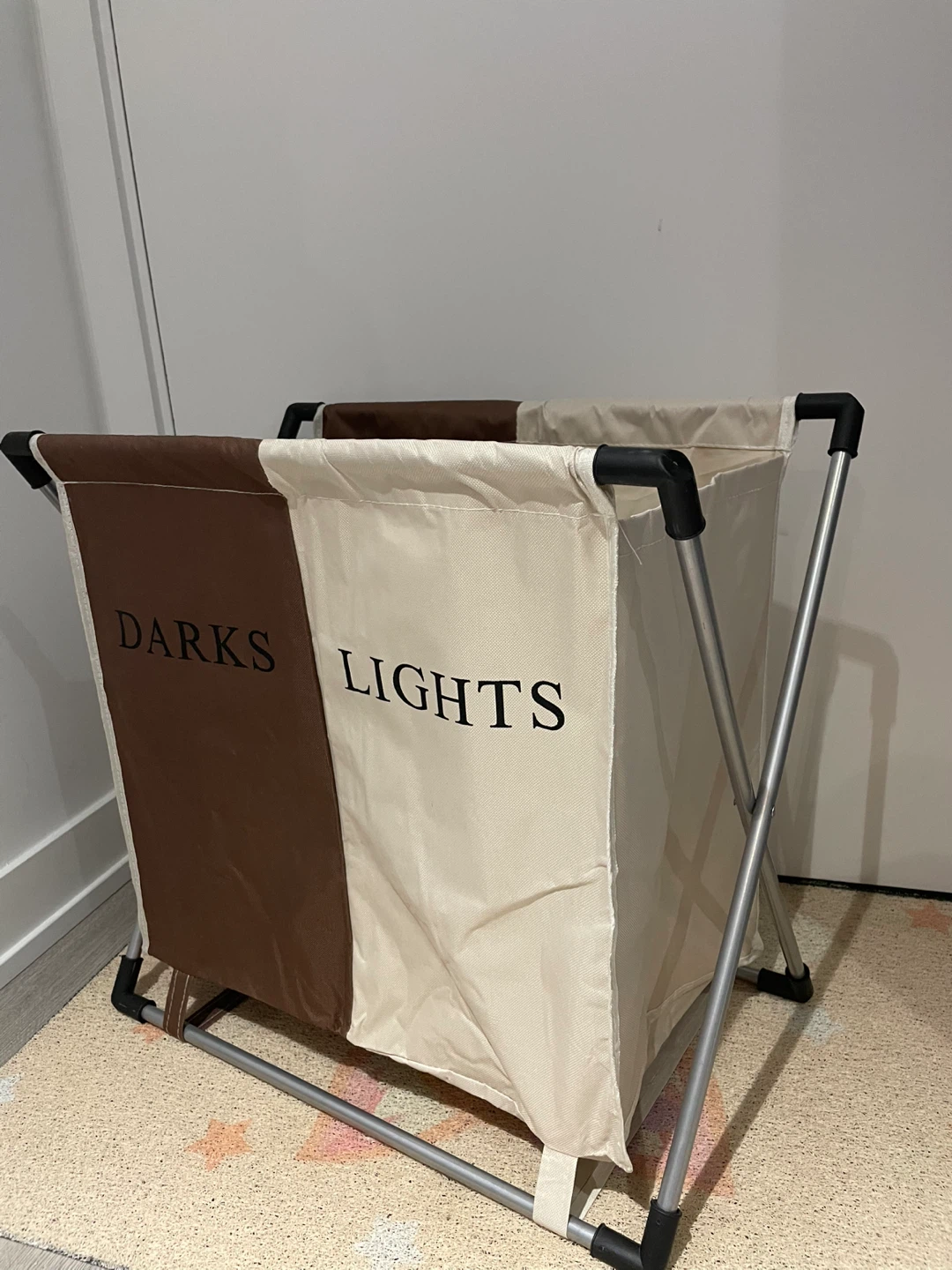Laundry Bag 2 Sections With Aluminum X-Frame Foldable